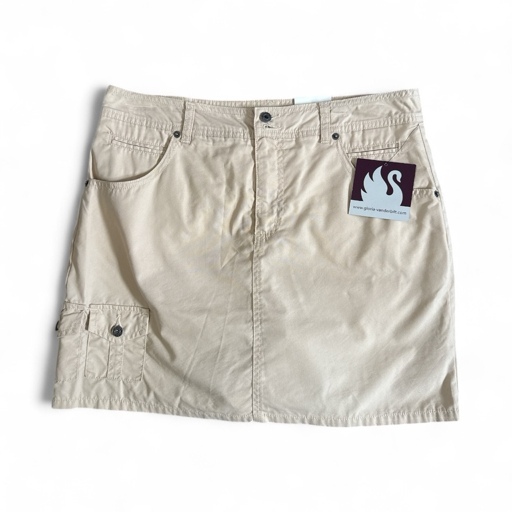 Gloria Vanderbilt NWT Women’s Beige Cargo Mini Skirt-Skort  Size 10